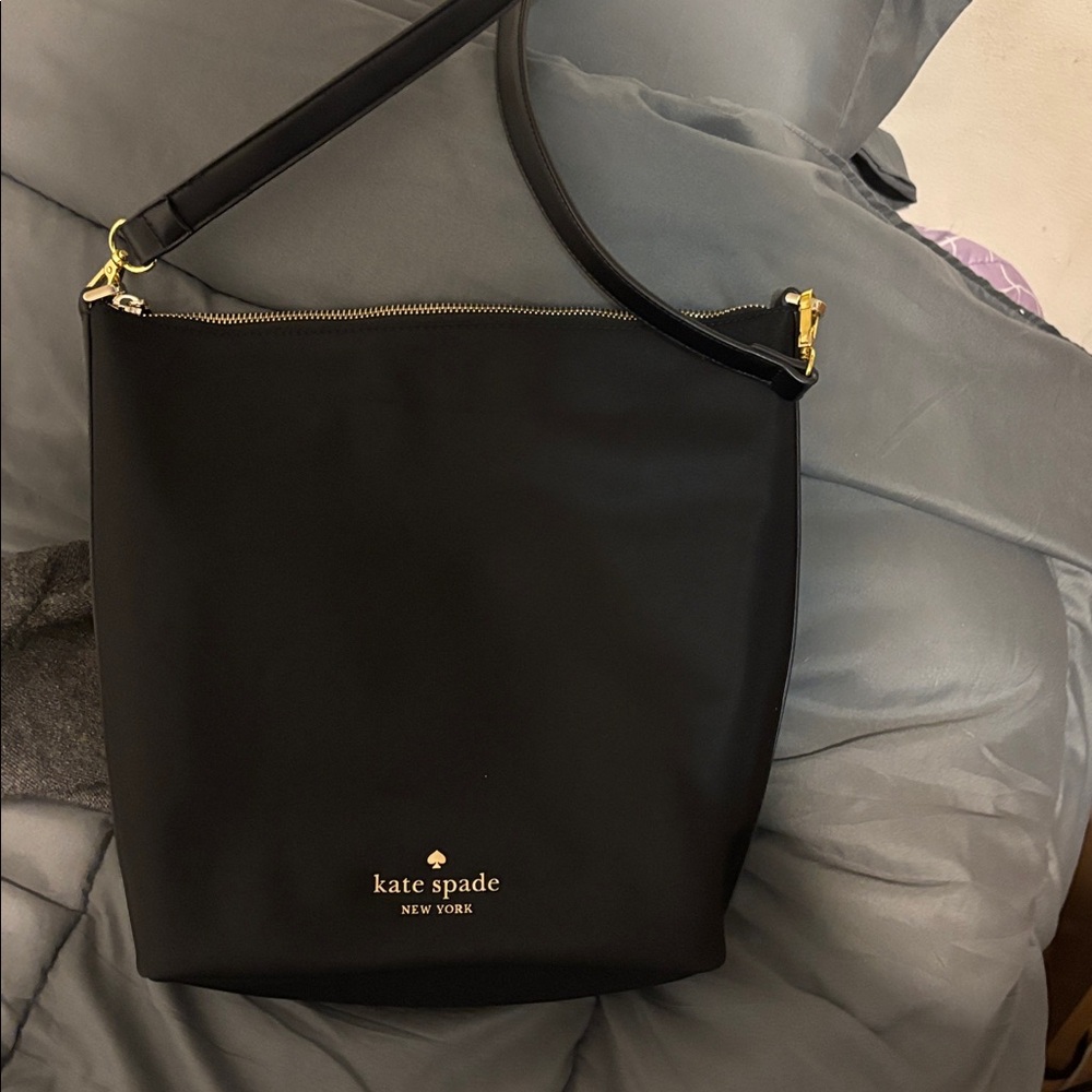 Kate Spade Chelsea Bucket bag